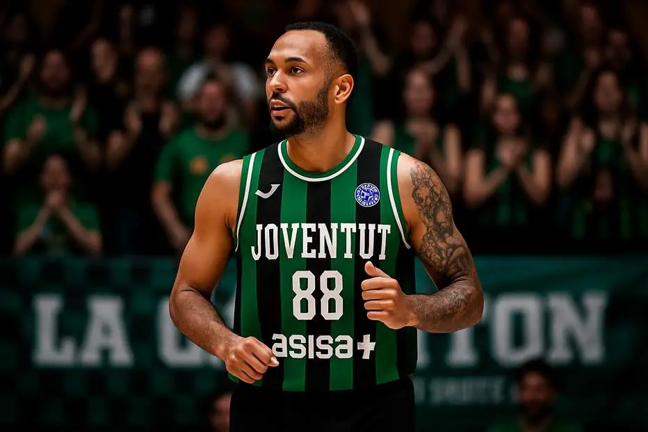 Adam Hanga: Jabari Parker Is an Extraordinary Player and a Great Person