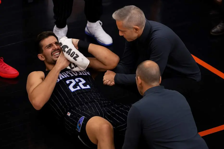 Franz Wagner Injury Overshadows Knicks' 106–100 Win Over Magic