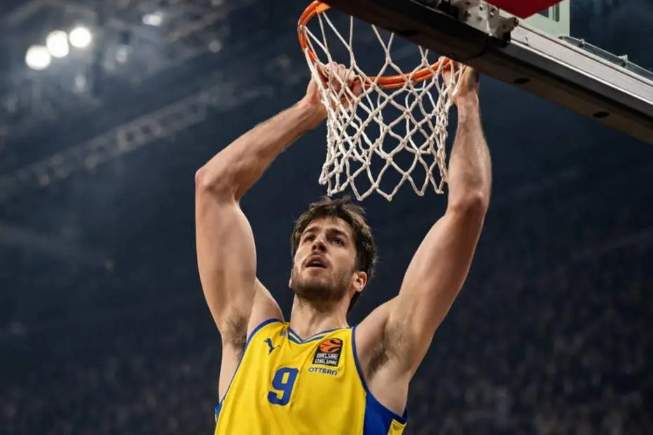 Roman Sorkin and Jeff Dowtin propel Maccabi Tel Aviv into Israel Cup final