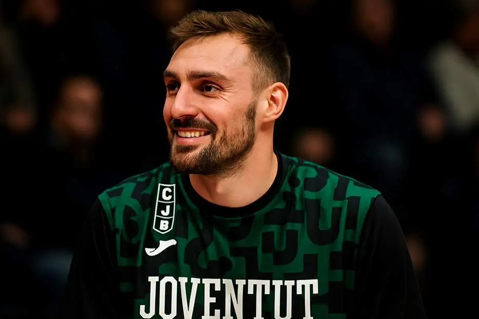 Sam Dekker shares update after successful shoulder surgery